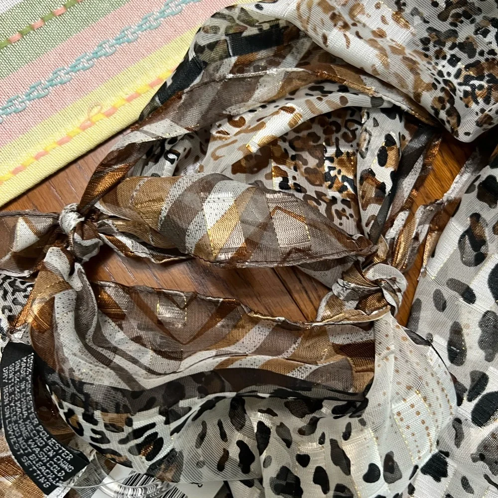 Set of‎ 2 Scarfs NWT.